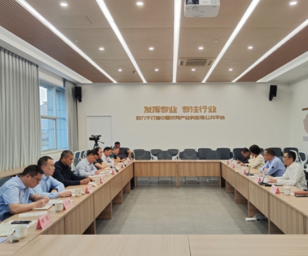 ?�����ӳ���ί����ش����쵼һ��ݰ�ٵ���