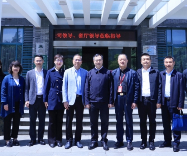 �����������Ѵٽ�˾�����Ҽ�˿�죩��˾���������쵼һ��ݰ�ٵ���